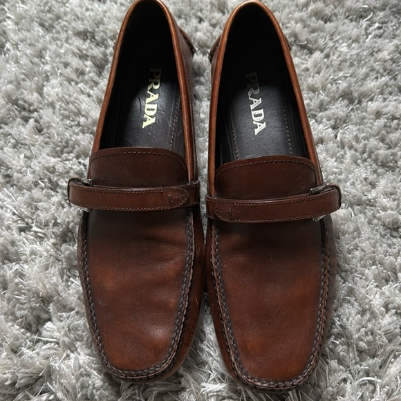 Men’s Prada Dress Shoe - Picture 2 of 6